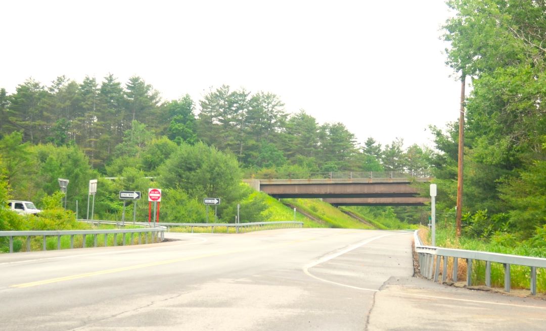 Exit 28 - North Schroon Lake: US 9, NY 74 to Ticonderoga, Central Vermont